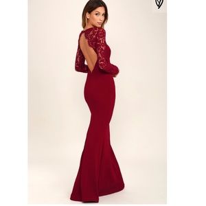 Red ‘Whenever You Call’ Lulus mermaid lace gown